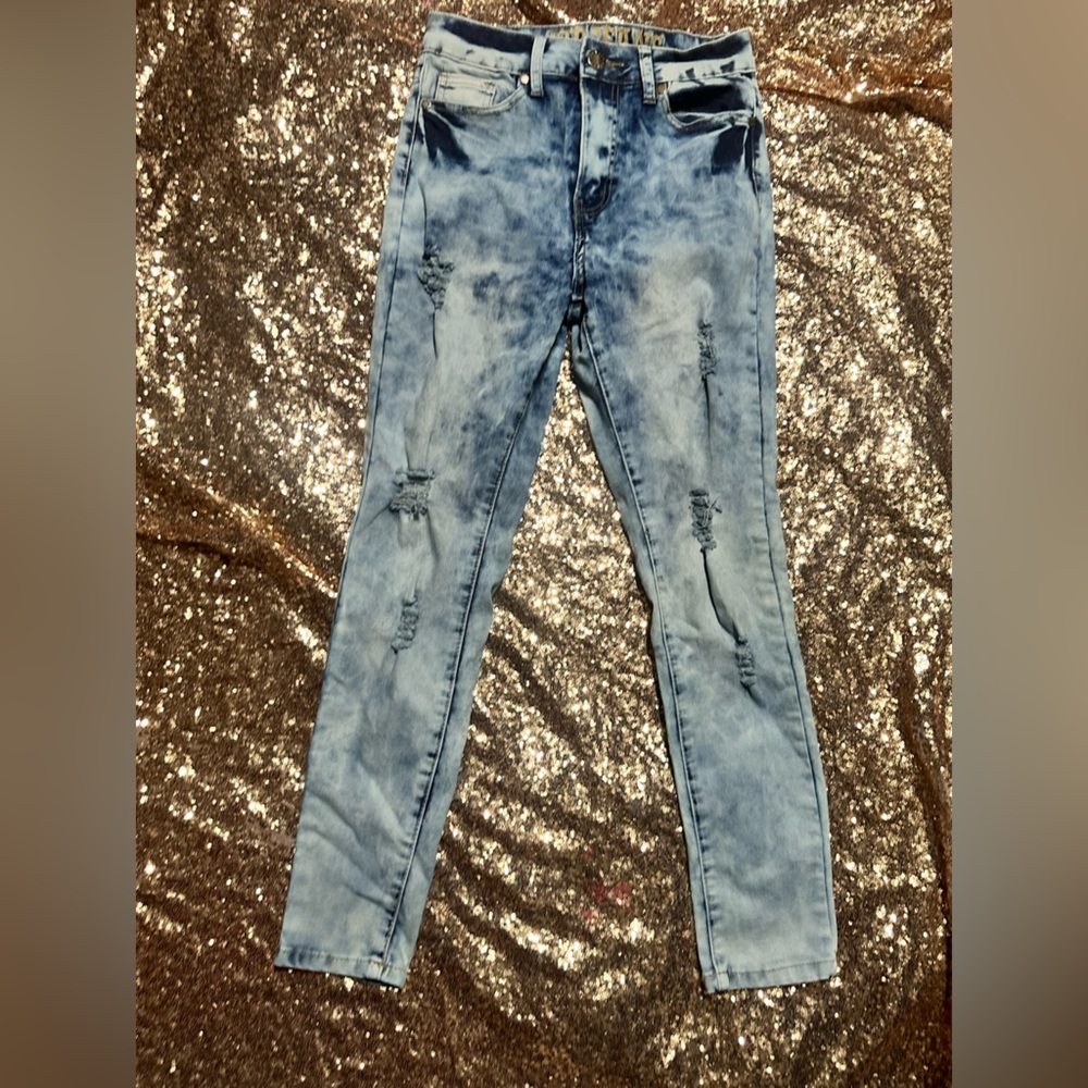 Juniors sz 1/2 VIPstretch distressed denim skinny jeans
